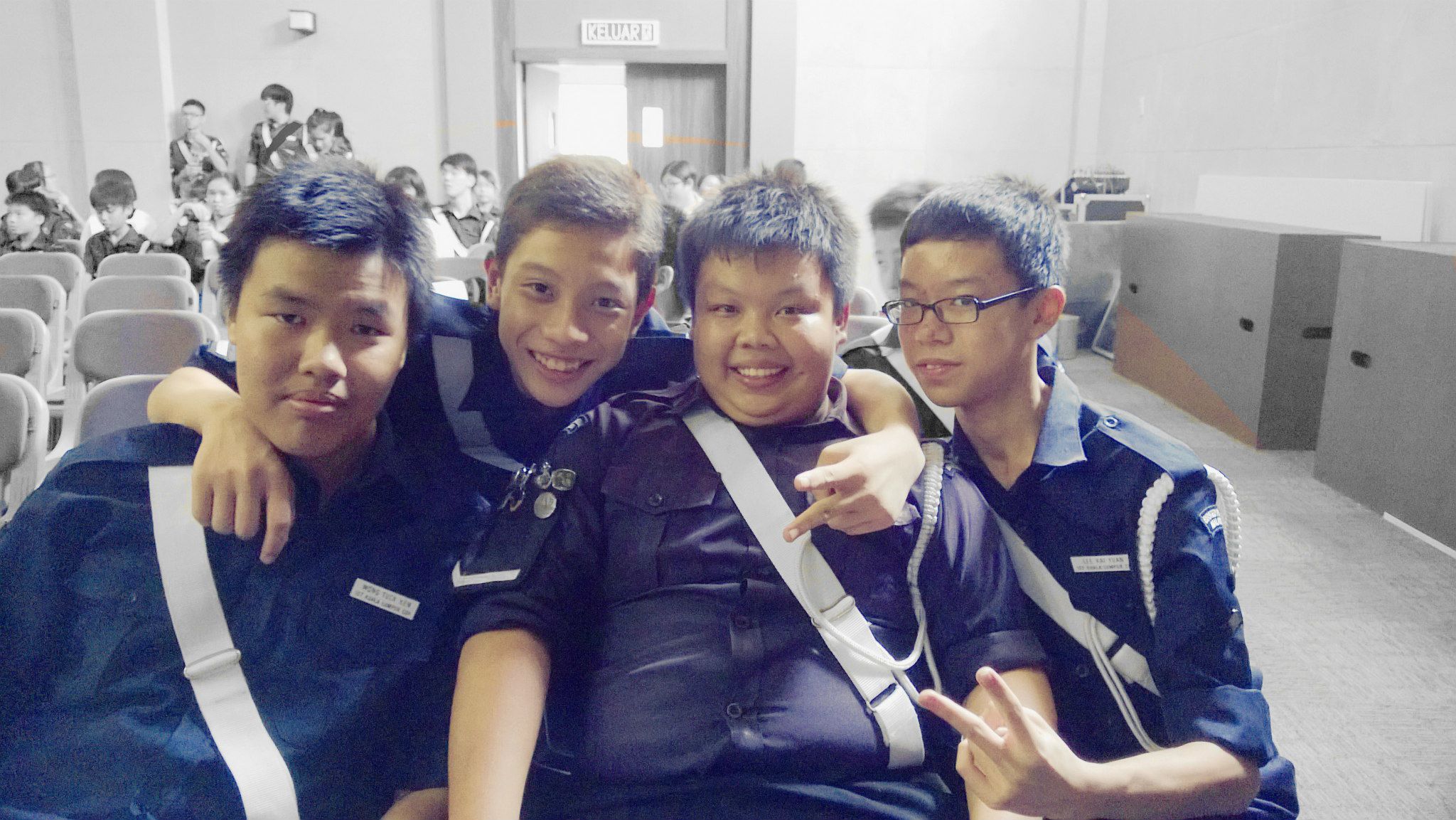 1039744_4908365561373_381080417_o